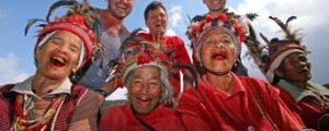 Bilang ng mga turista mula China lomobo, mga turista mula sa US, bumaba